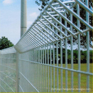 Hot Dipped Galvanized Roll Top Fence